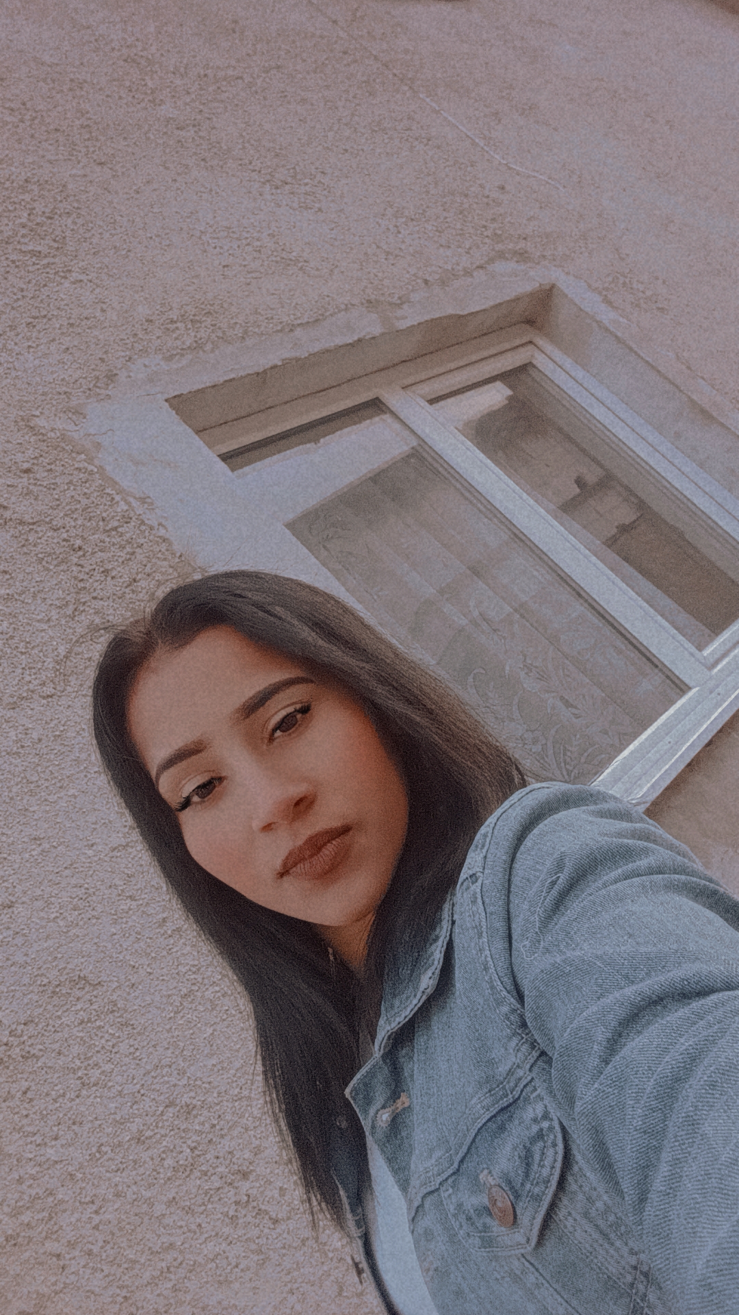 @Ÿøūngz🦋 MīMā🦋