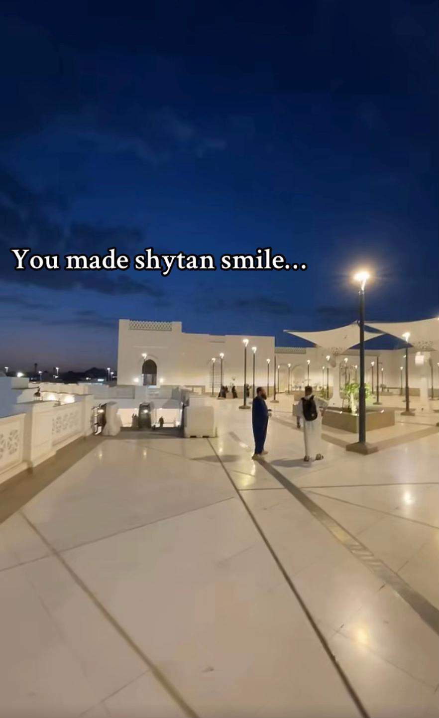 @🕋