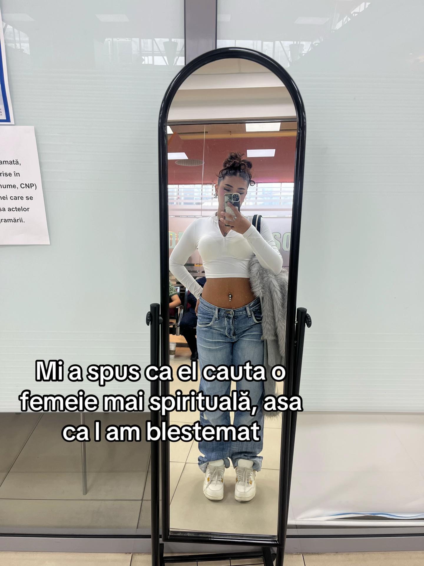 @Larissa Ioana