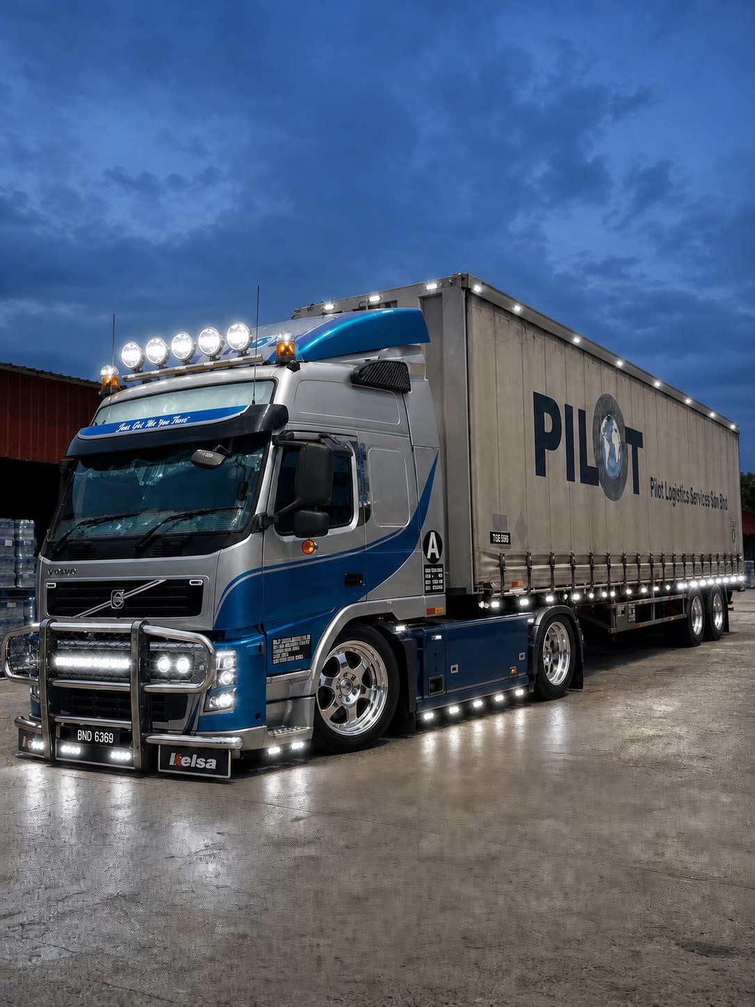@Macha Truckers
