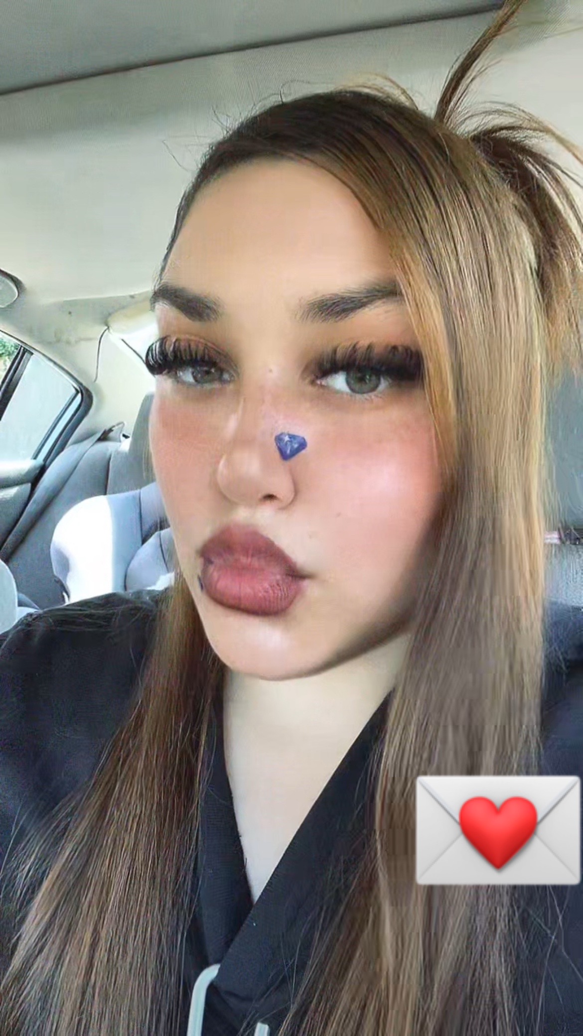 @çhey 😘