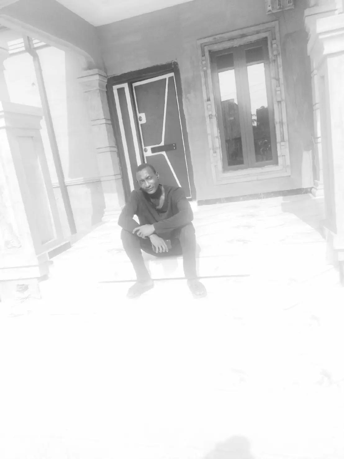 @GHETTO PRESIDO🤴🎙️