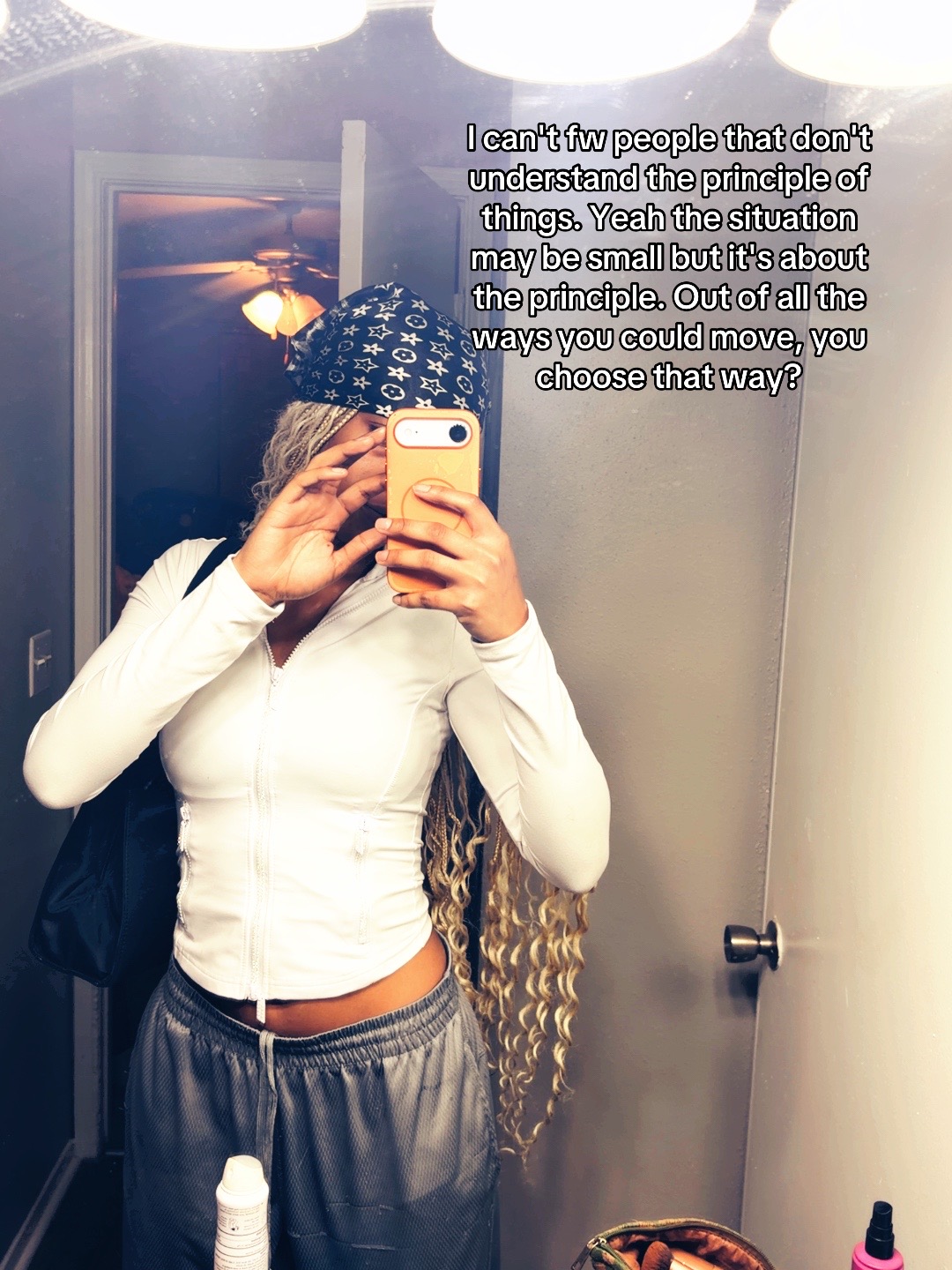 @theereallasiaa__