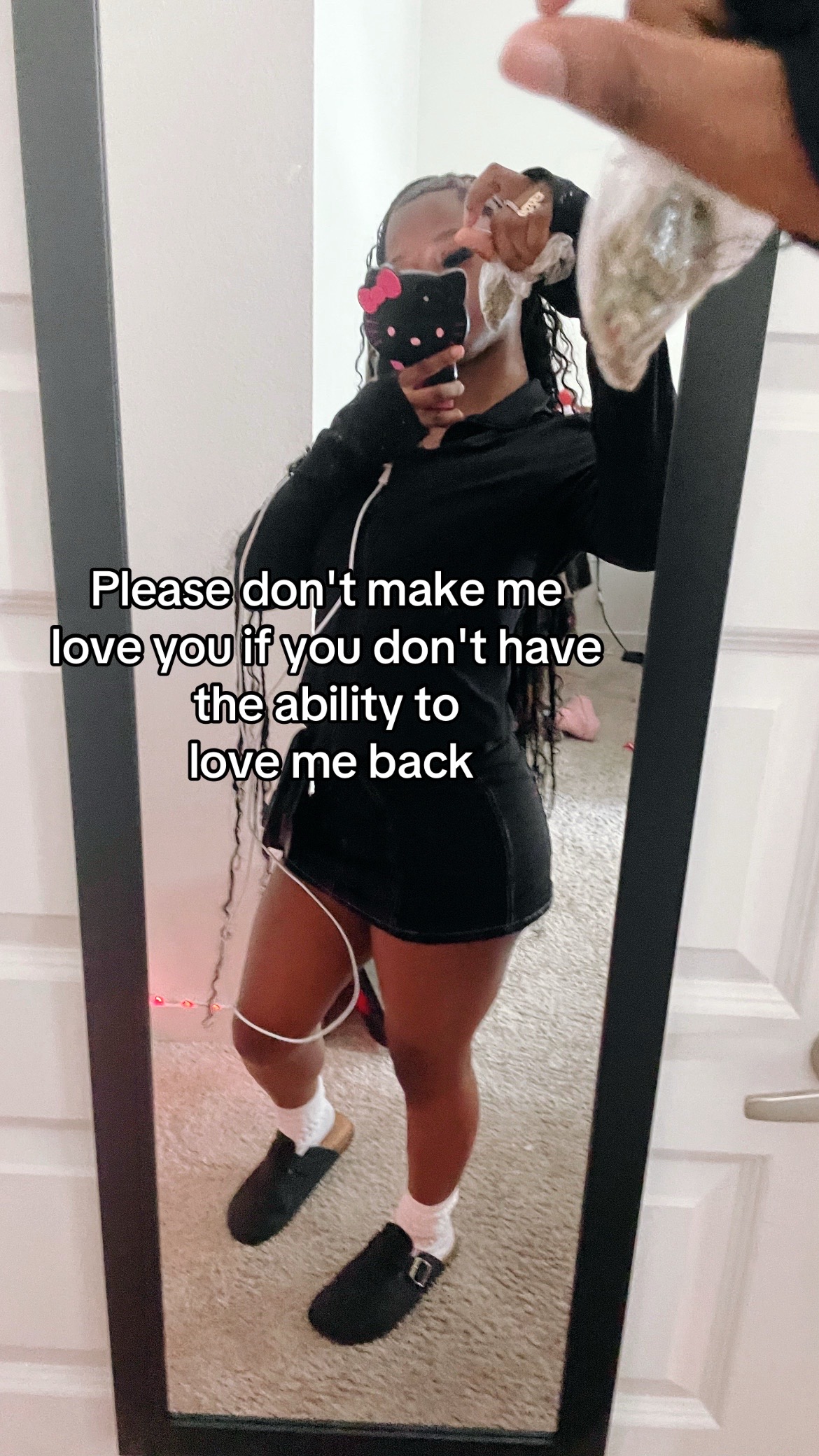 @✬