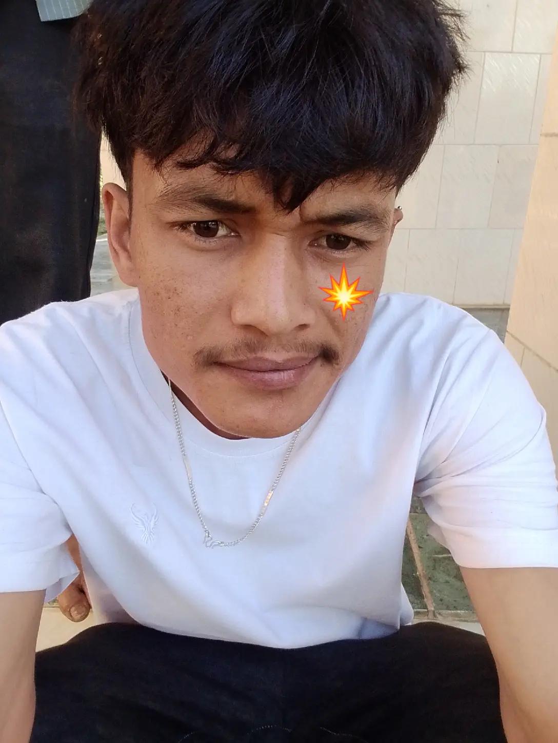 @❣️Your•~•~•Husband🧿