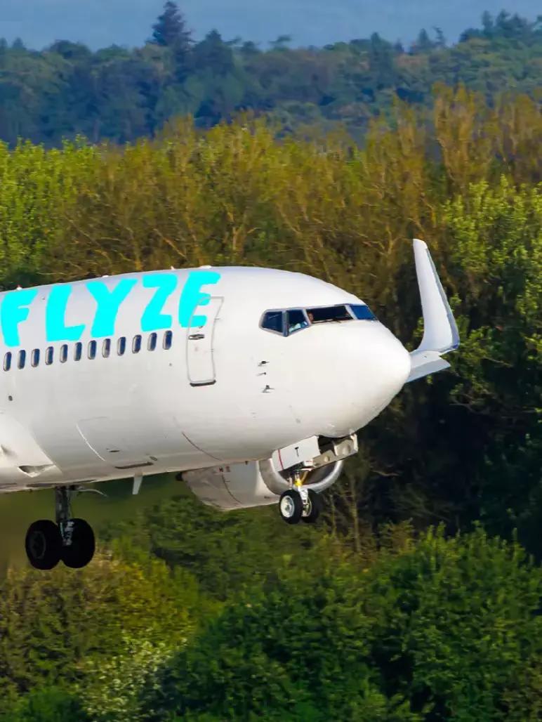 @FLY ZE AIRLINES