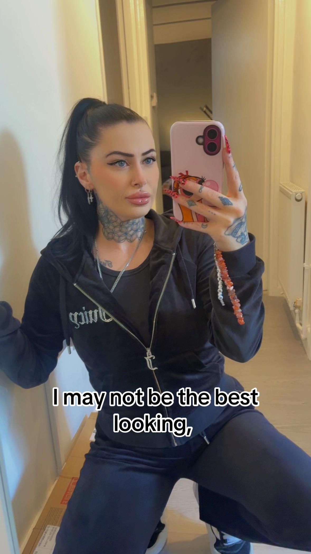 @Jo🖤✈️