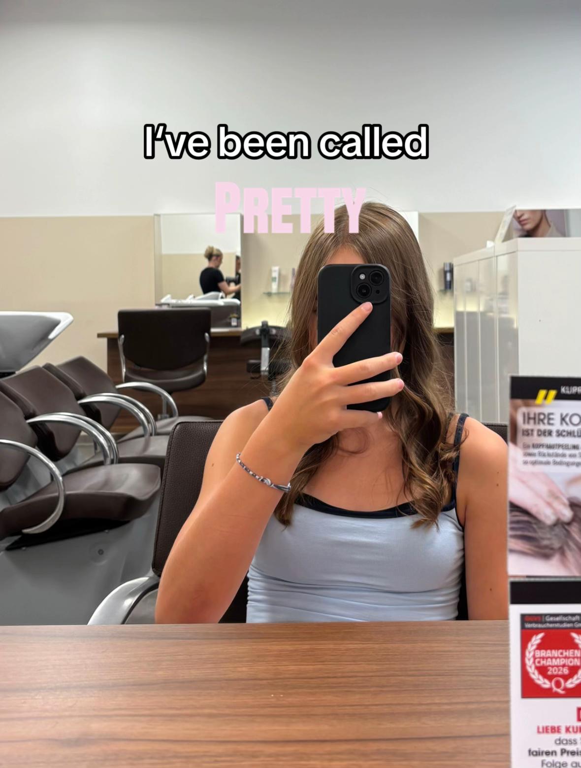 @⭑ʟᴀʀᴀ⭑