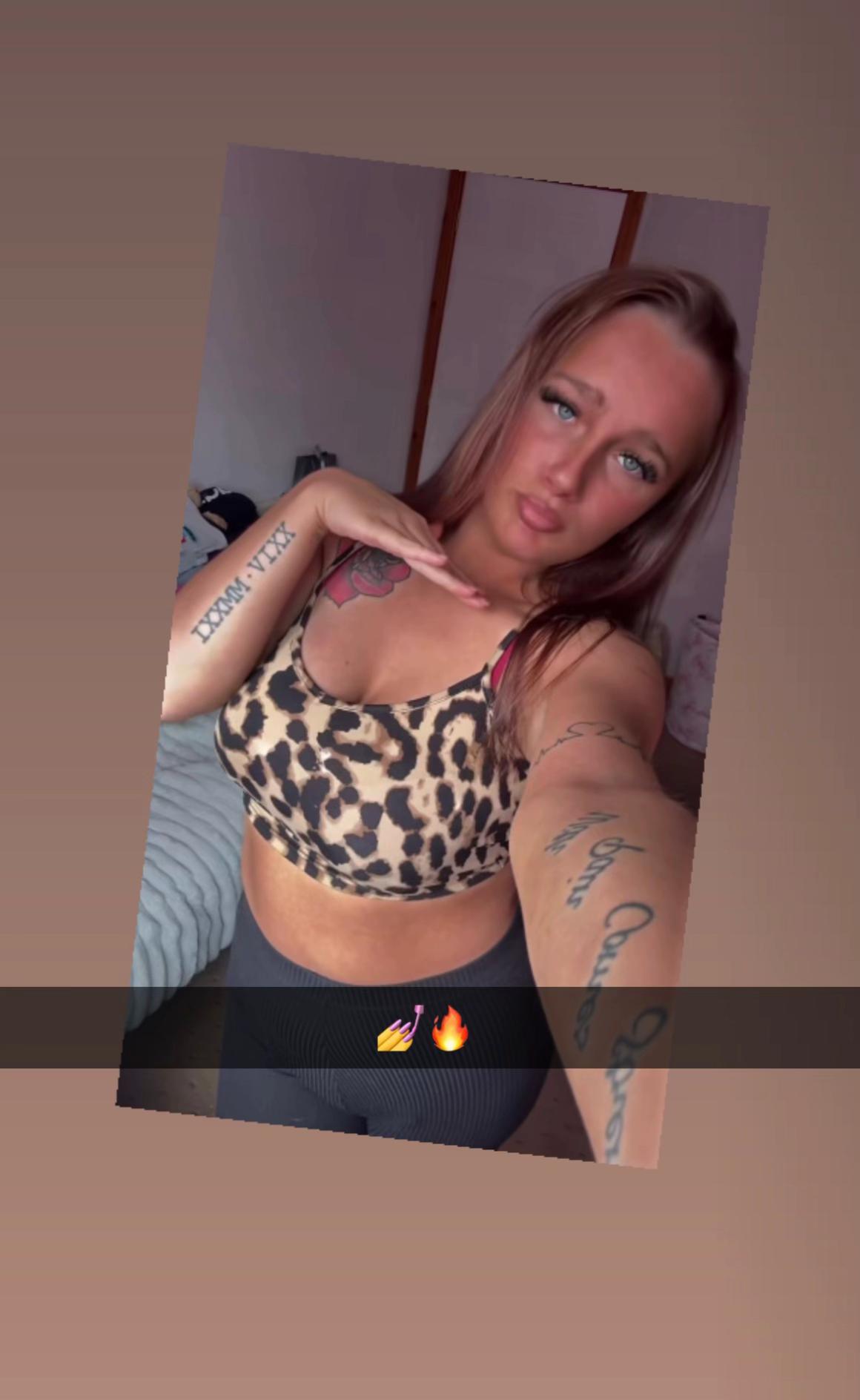 @R💋