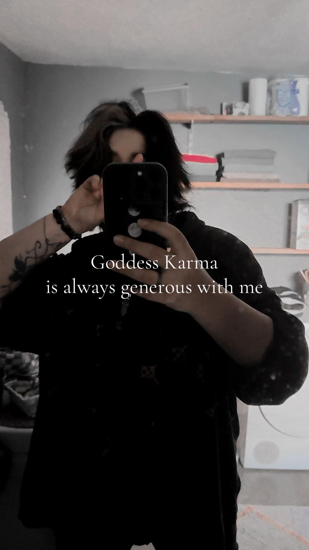 @⦻ Woods Kayce ⦻