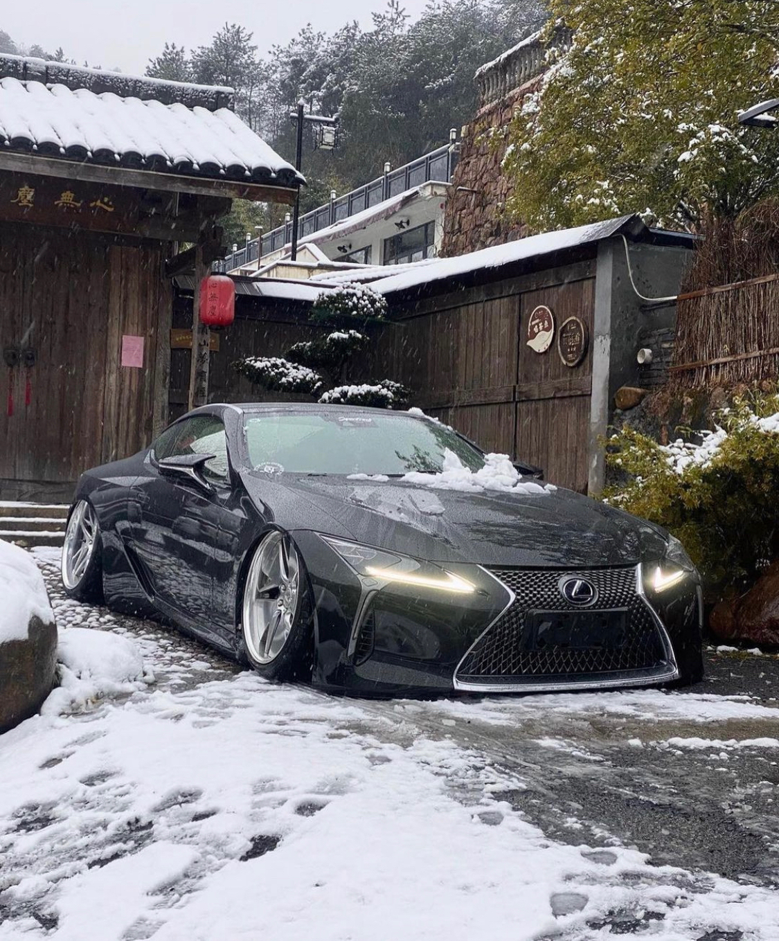 @carnewon