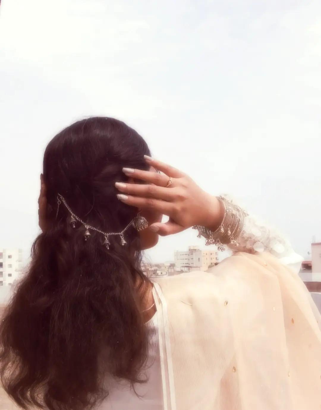 @MuskanImranSaya