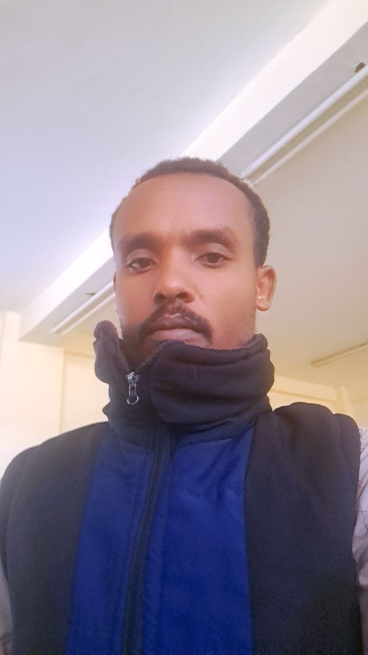 @Tesfahun Hailu/ና በይኝ ወምበርማ/