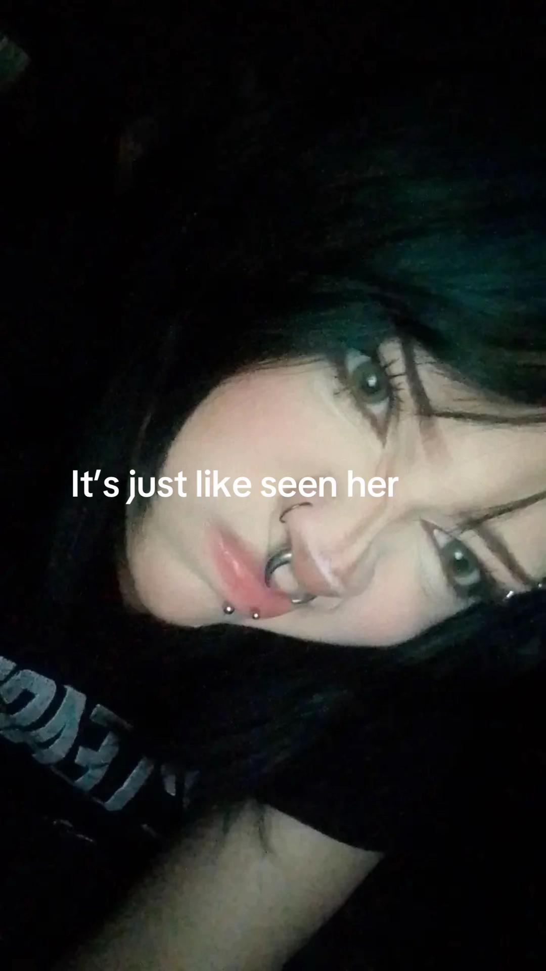 @littlelegzzzad