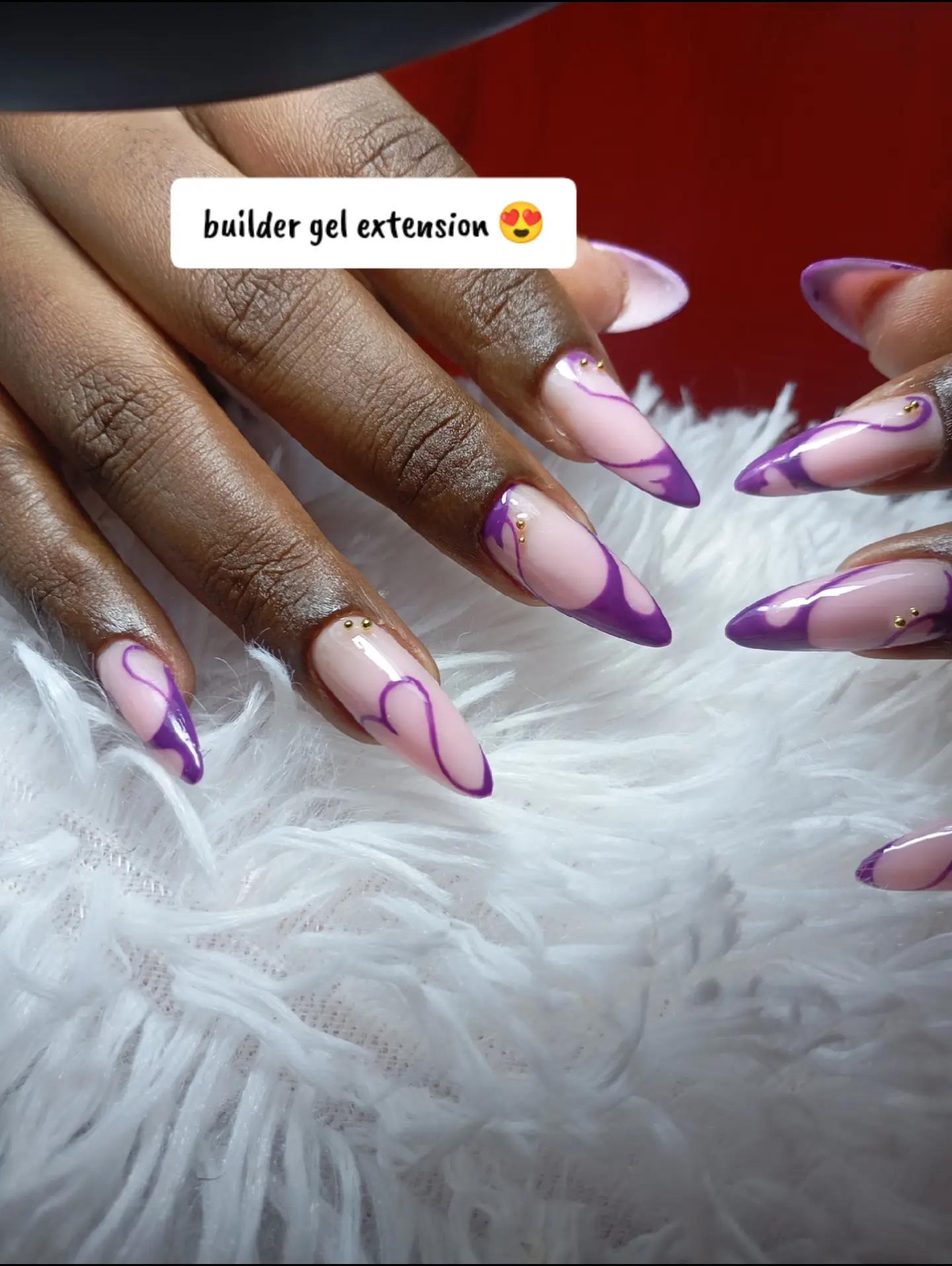 @Naf4nails