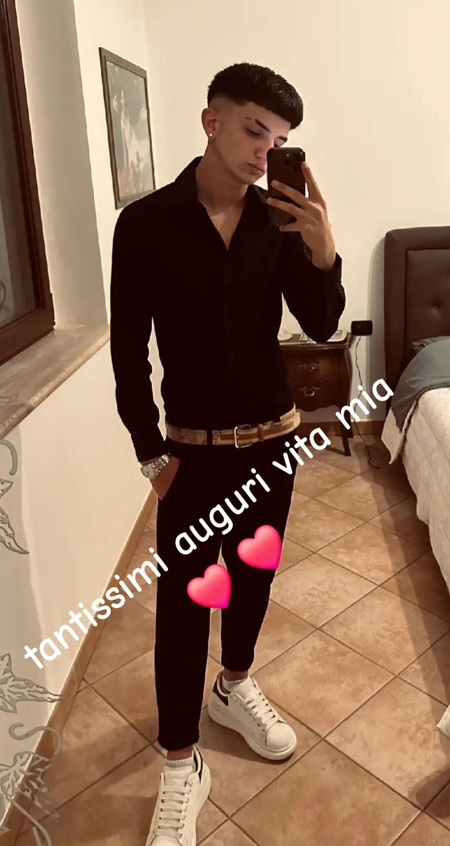 @Simonissima😘
