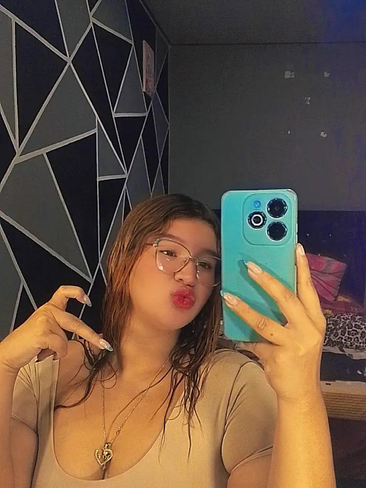 @Xiomii💚