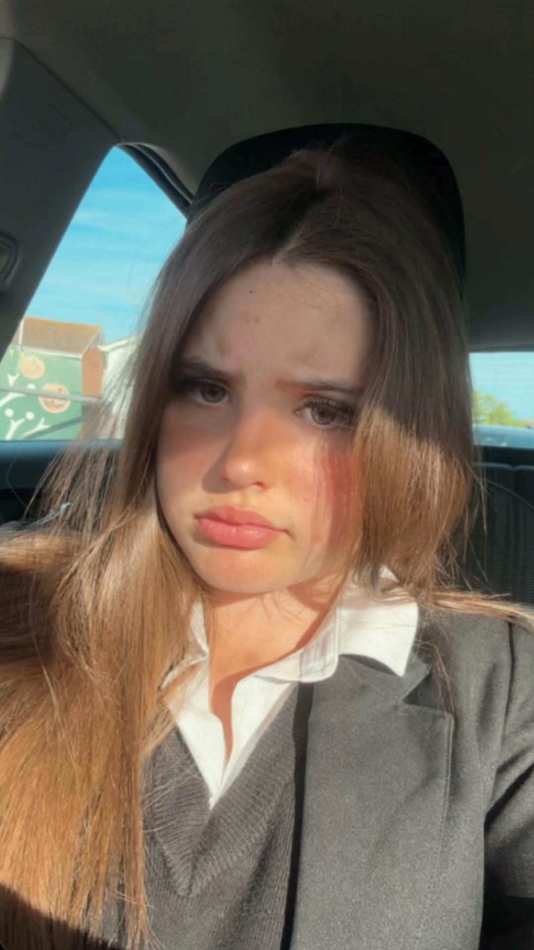 @🩶⚜️
