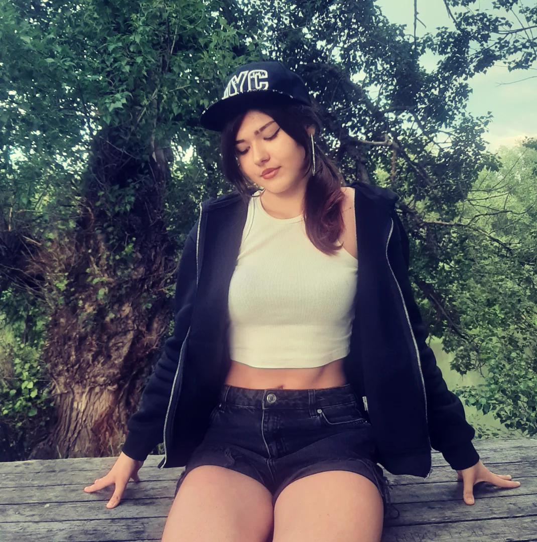 @$illy