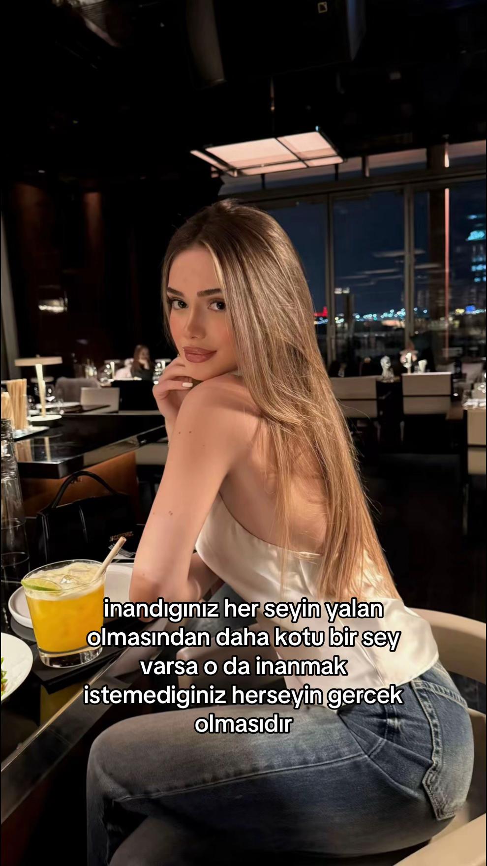 @𝒶𝓁𝓎𝒶