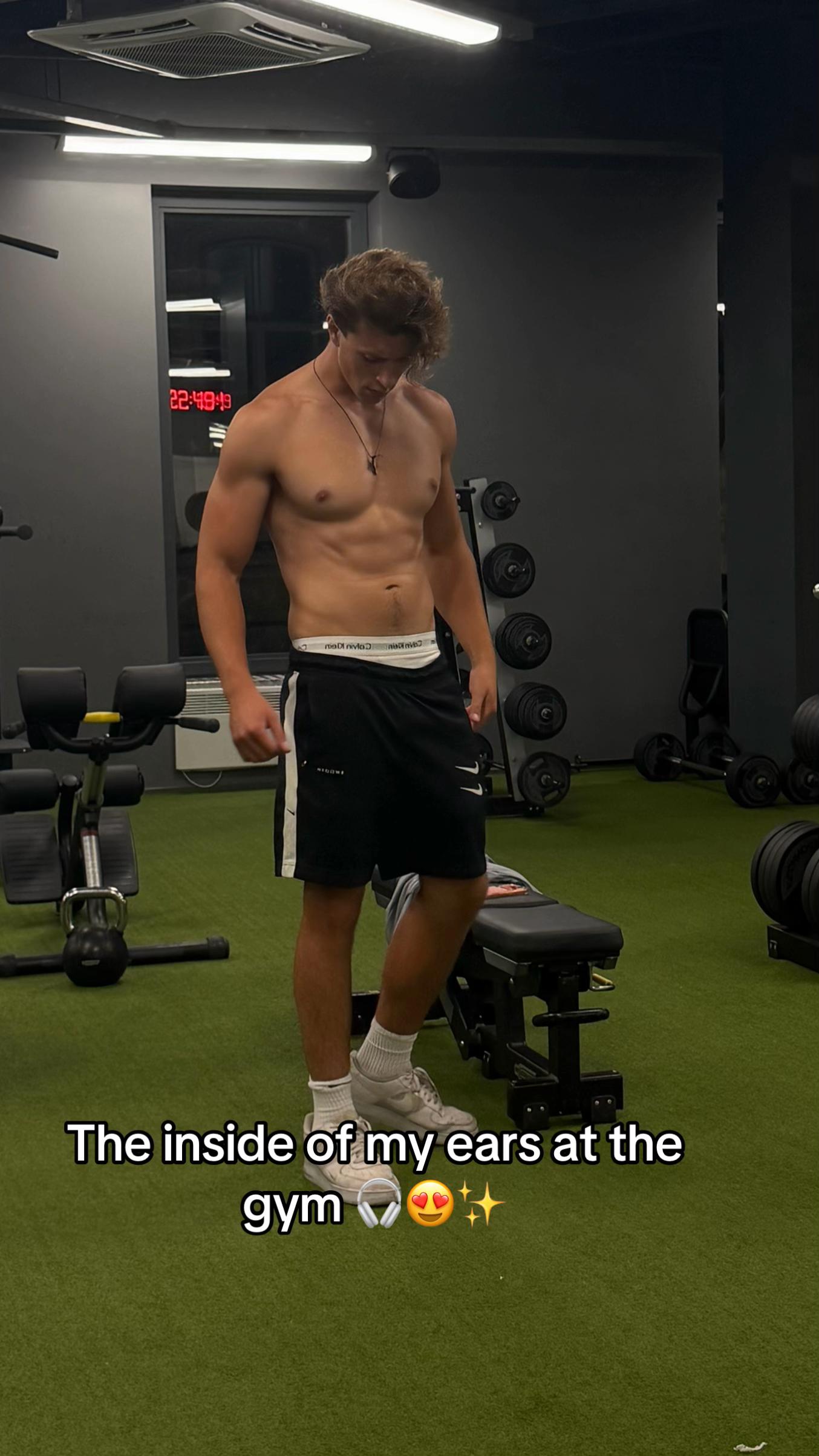 @G.A.K🤴🏻