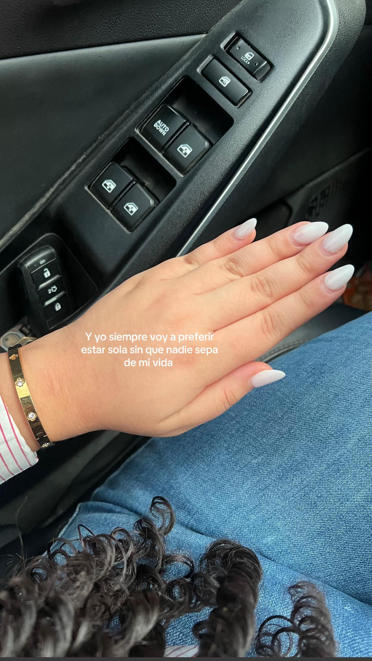 @Juli🕷️