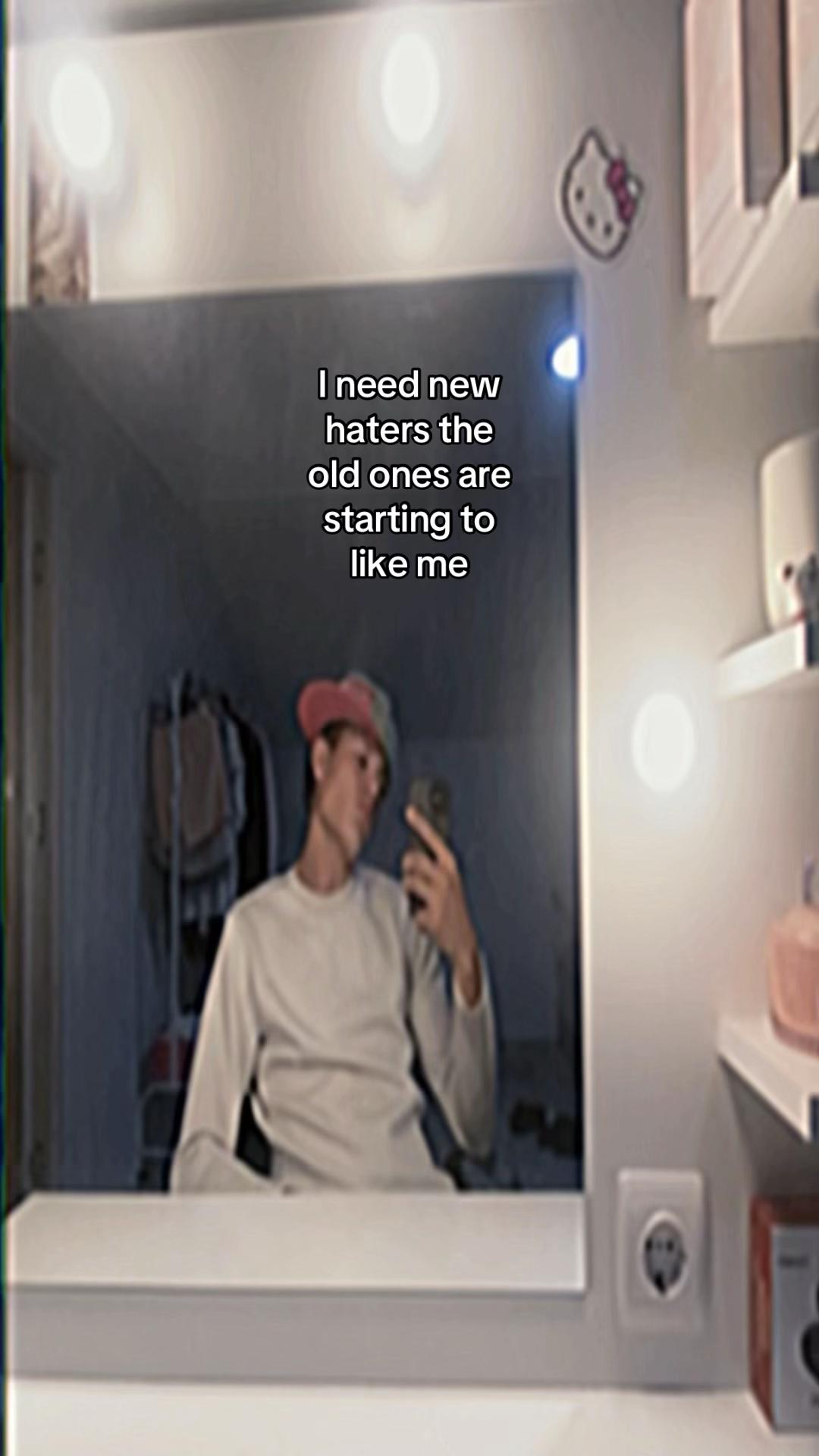 @𝓷𝓸𝓿𝓪𝓴💫