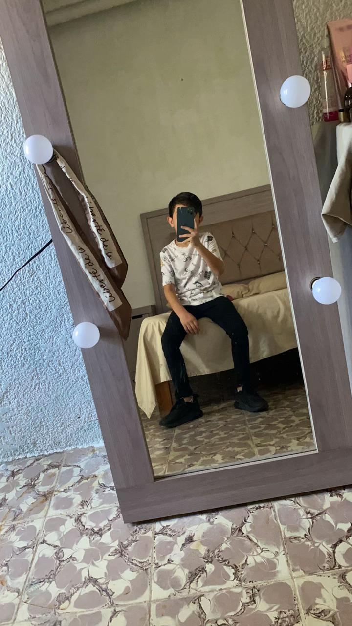 @Lachitooooo24