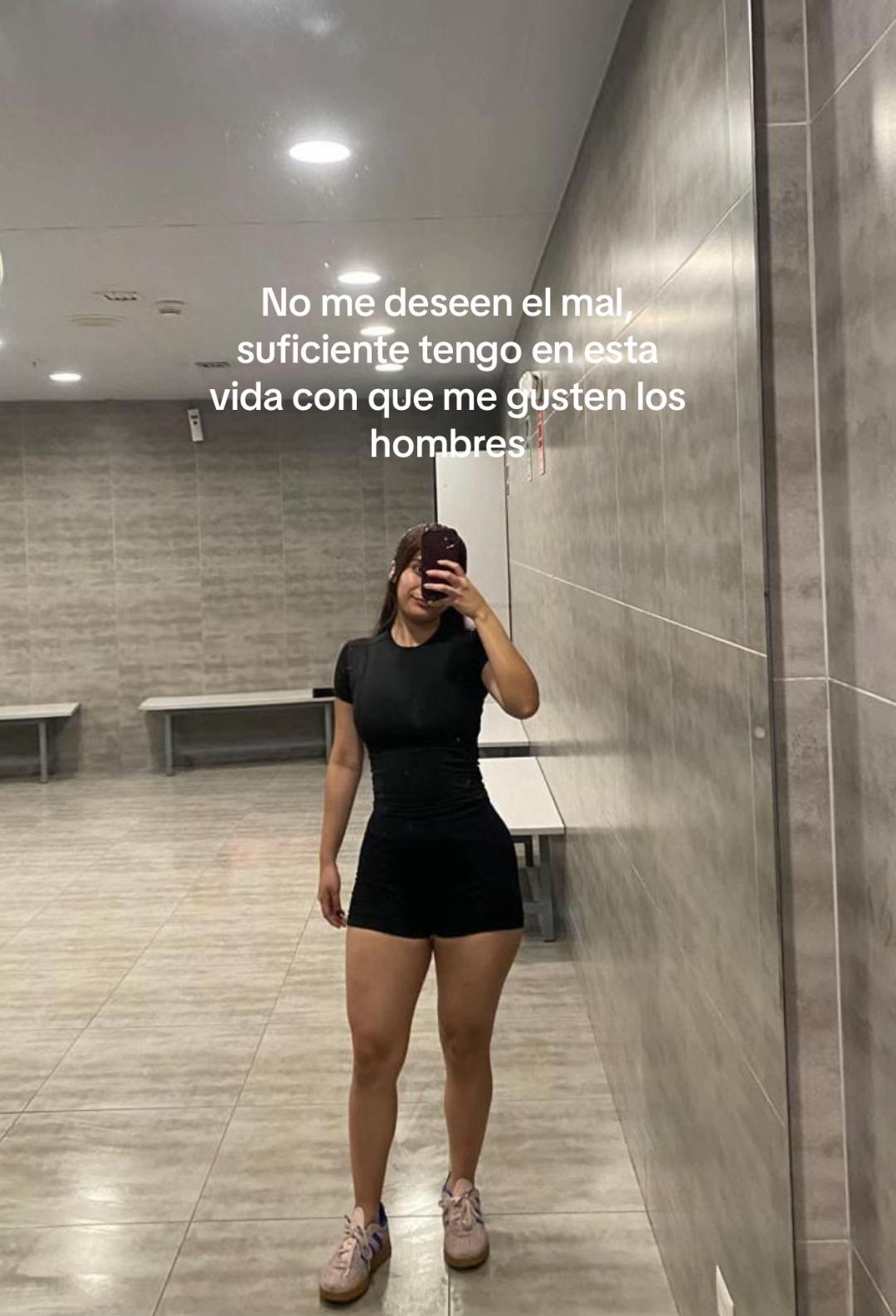 @Cinthia Mh