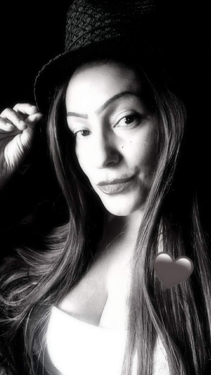 @VeeVee Diaz