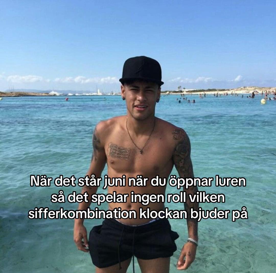 @StayXReal