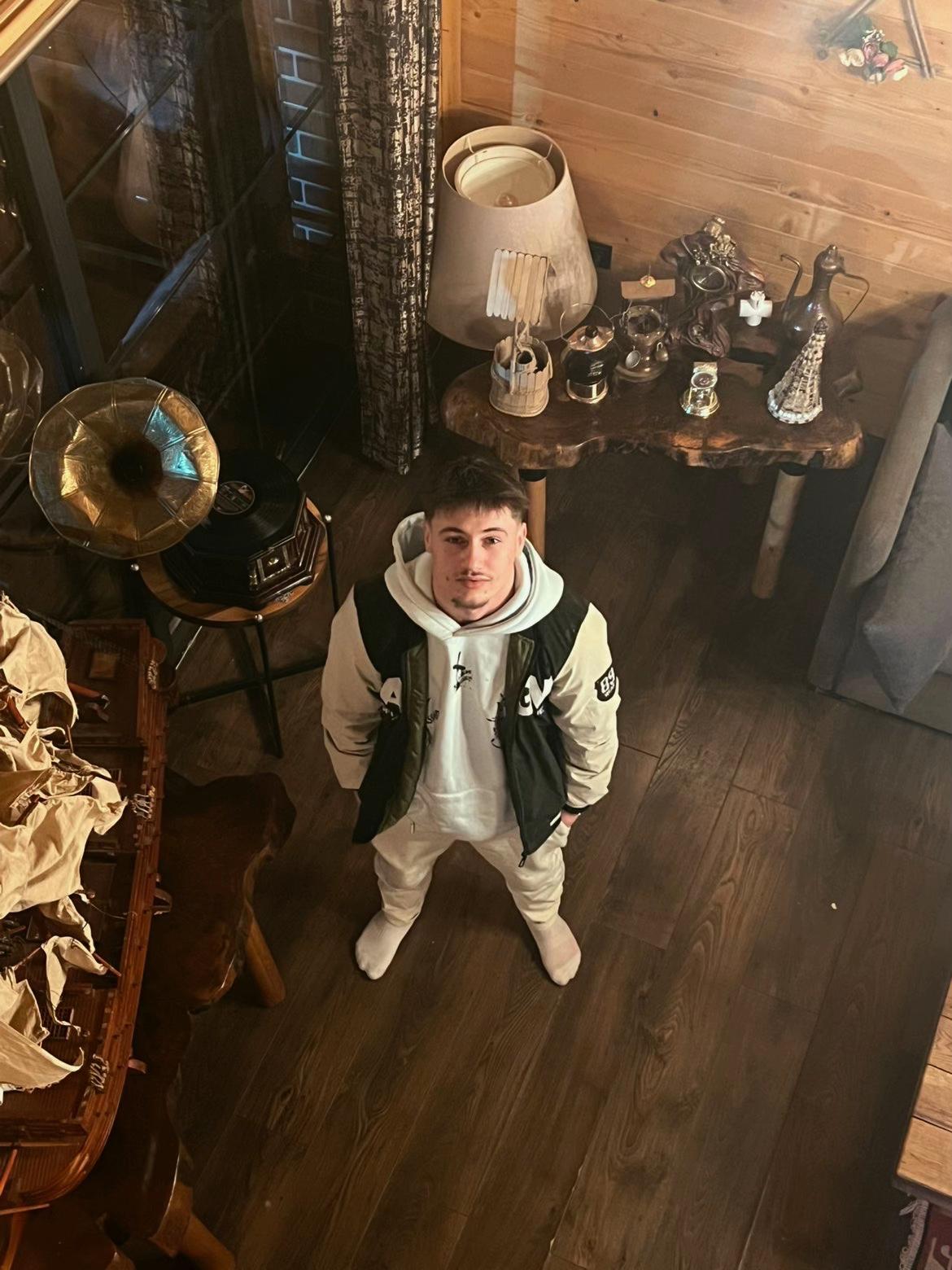 @grajqevci16