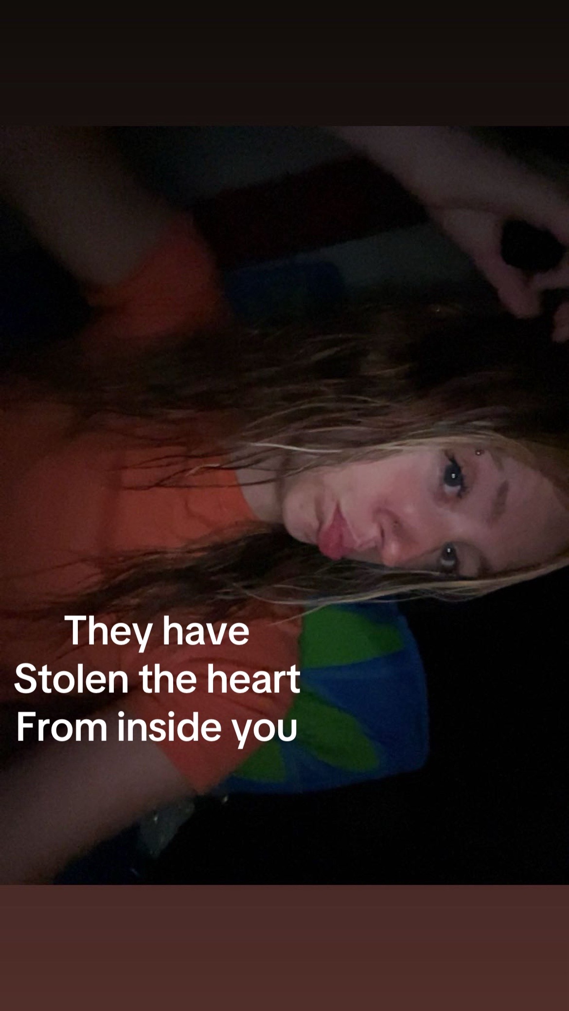 @Tia🤪