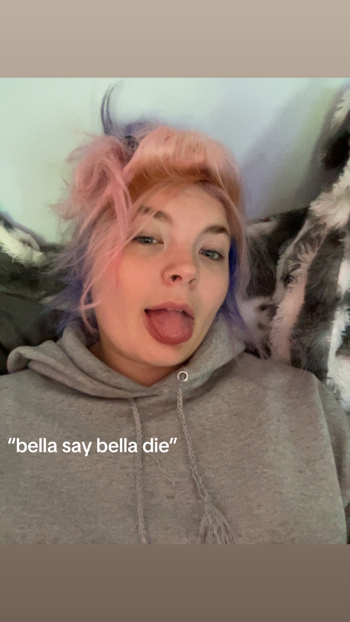 @??