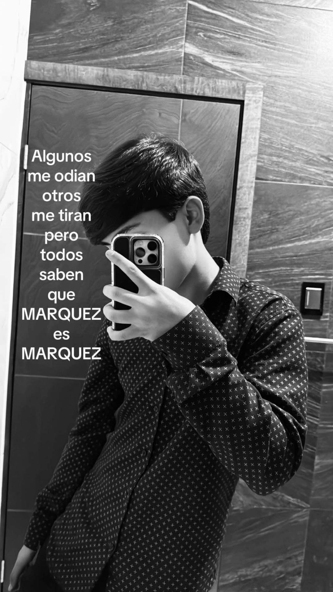 @márquez