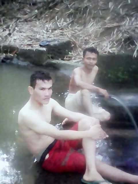 @adepenyayang