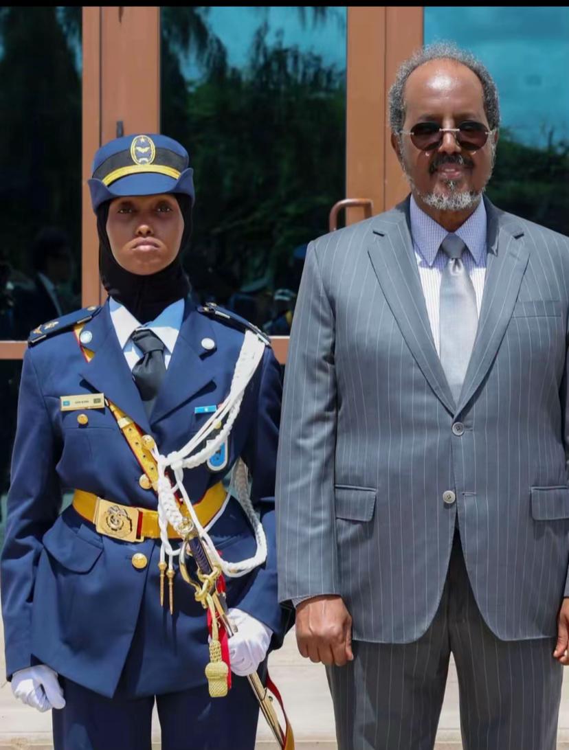 @༆D͜͡A͜͡𝐂A͜͡𝒔E͜͡Y͜͡🇸🇴👸🏽༆