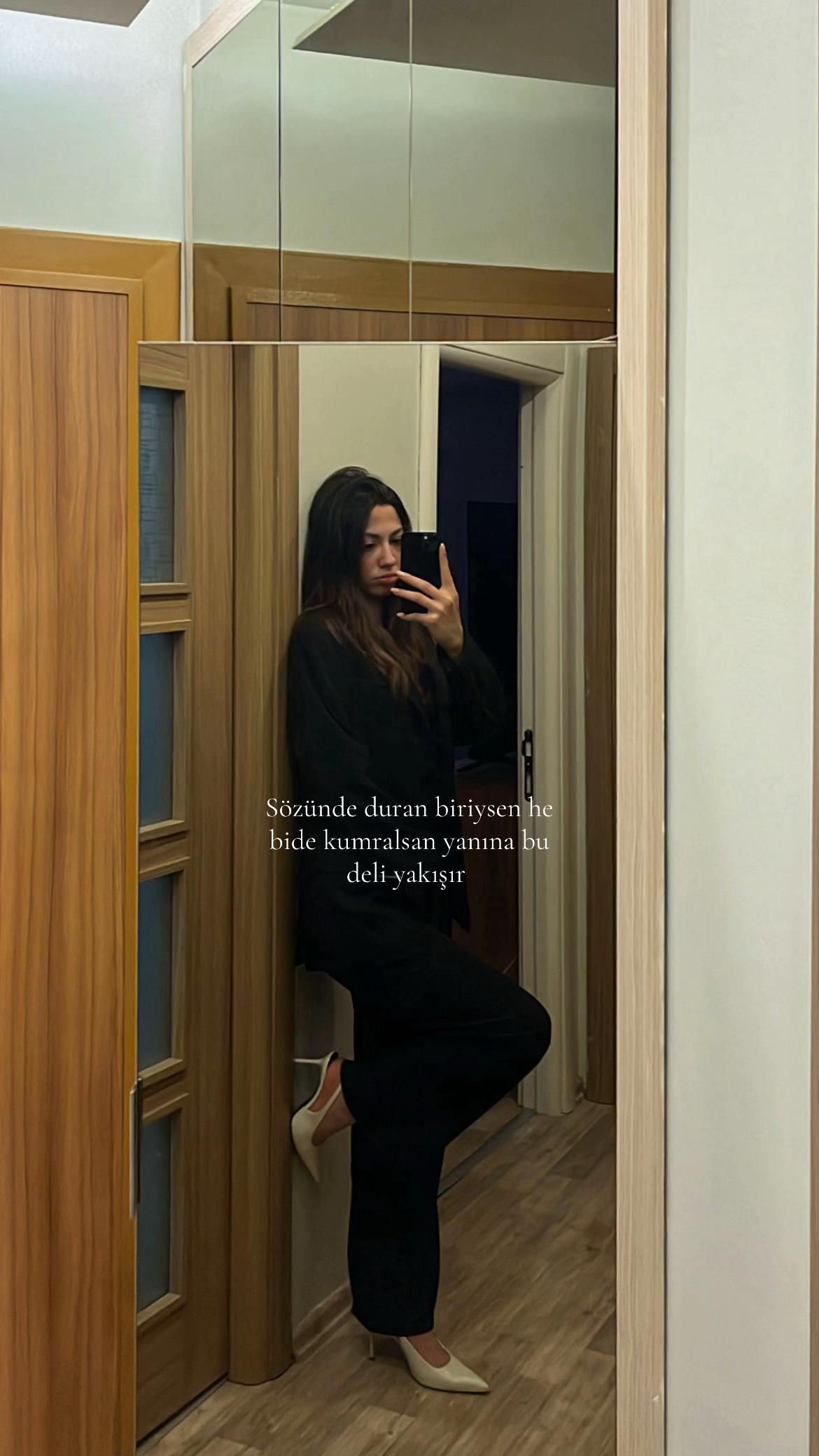 @Hira