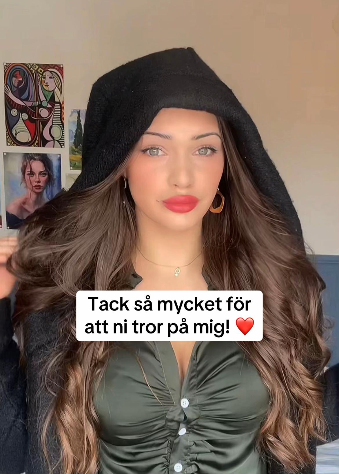 @Sara Panic