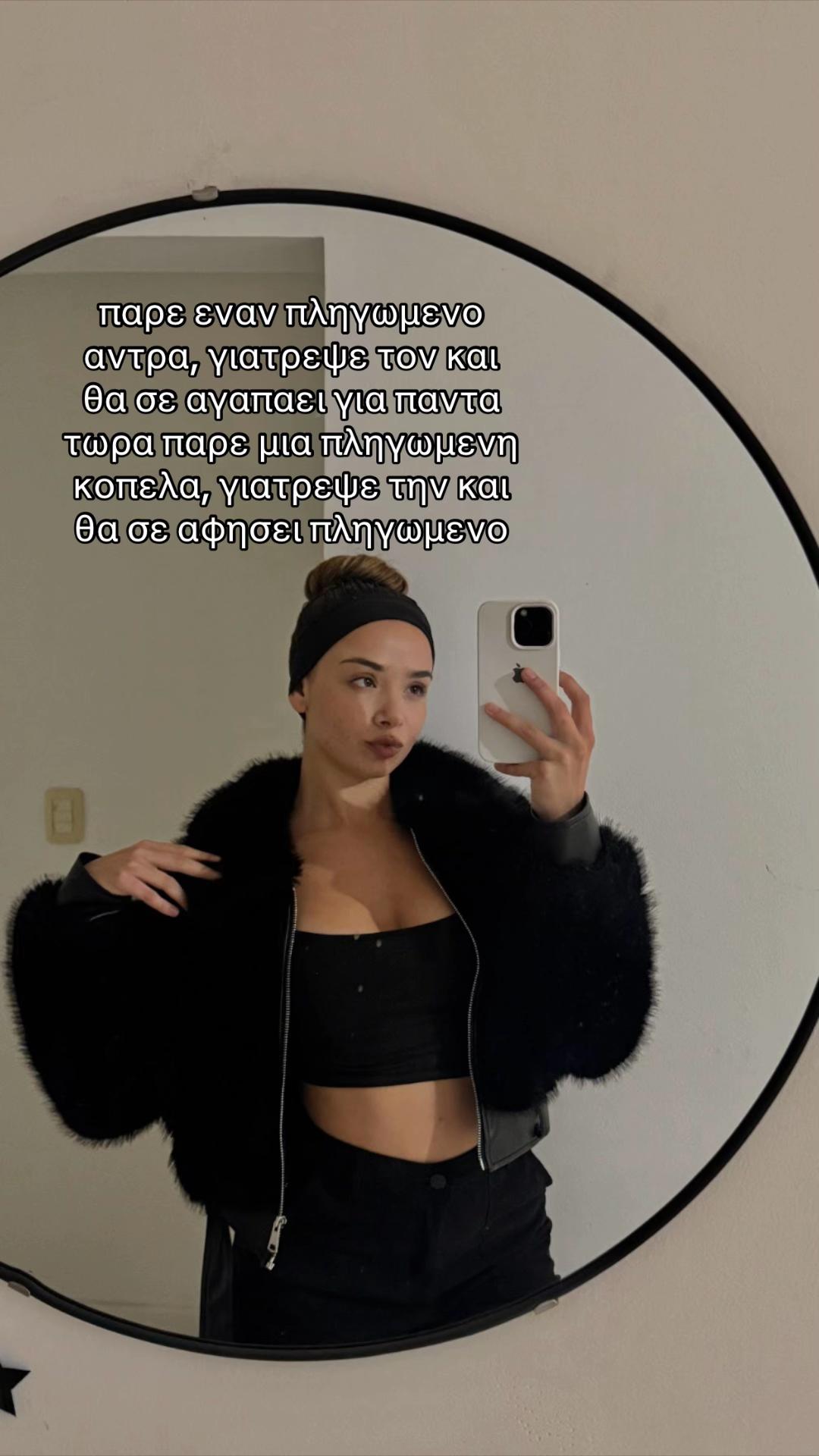 @_xristina_