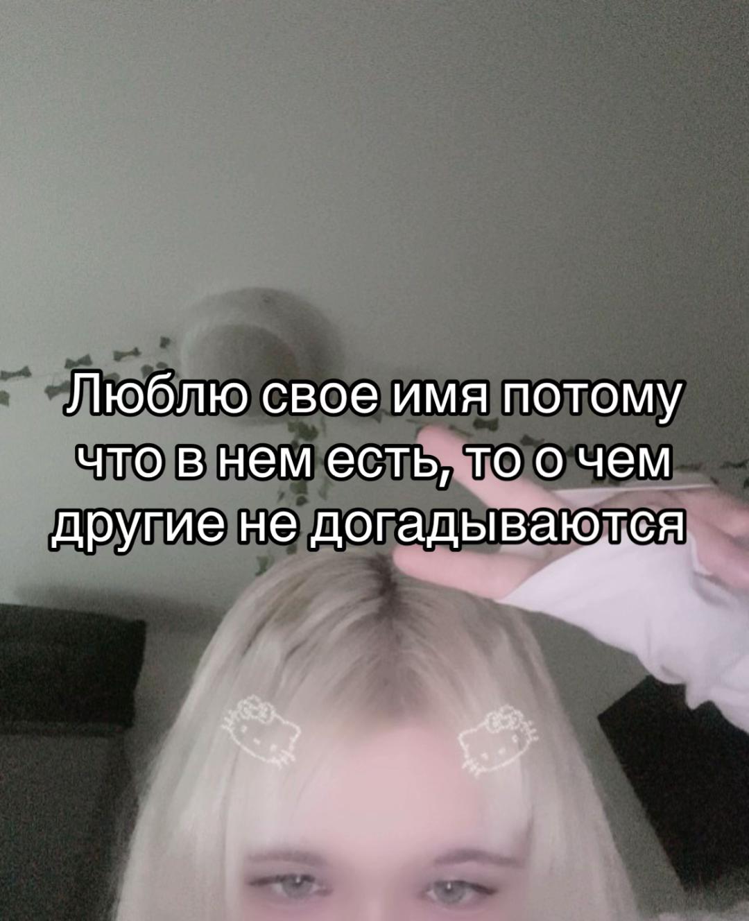 @KeeshiMoshi