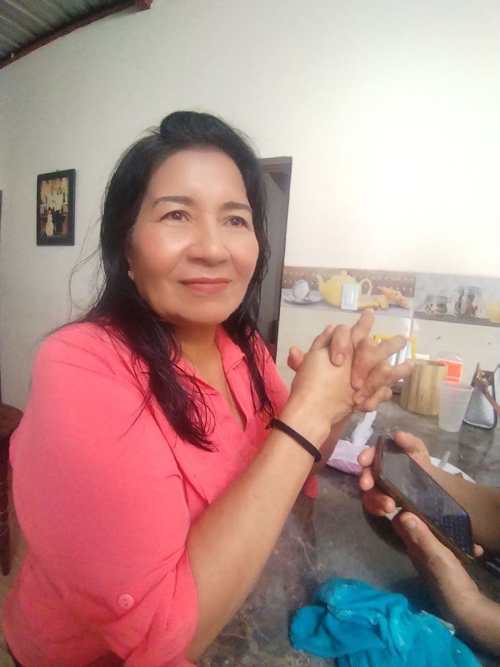 @Leonor cedeño