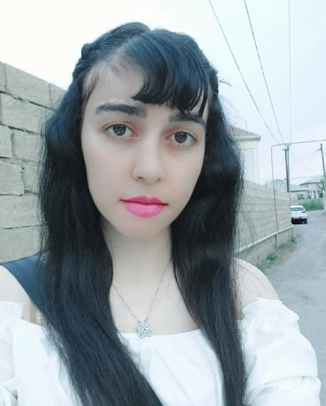 @QuLiyeva_1994