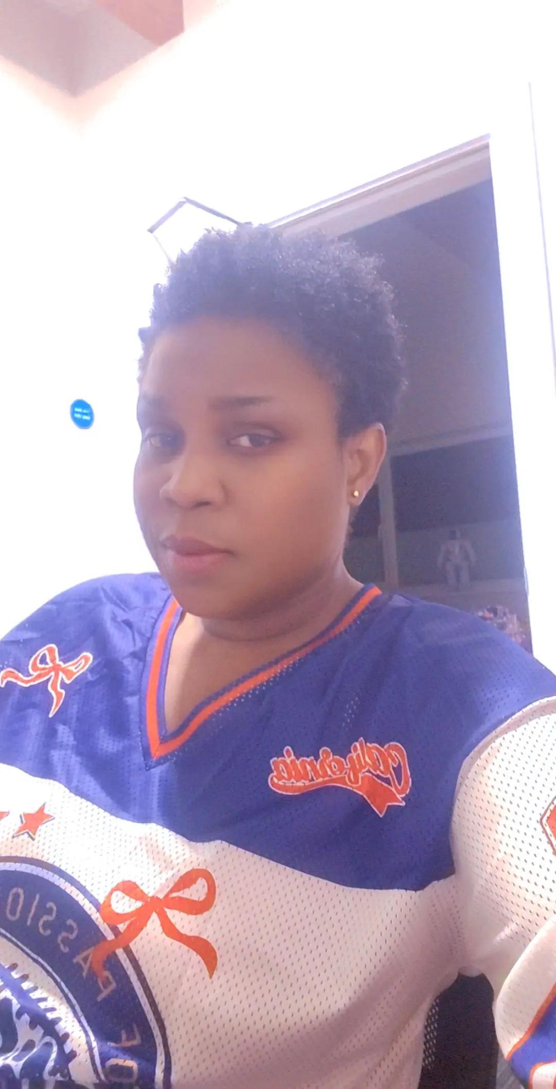 @favour_follow_me