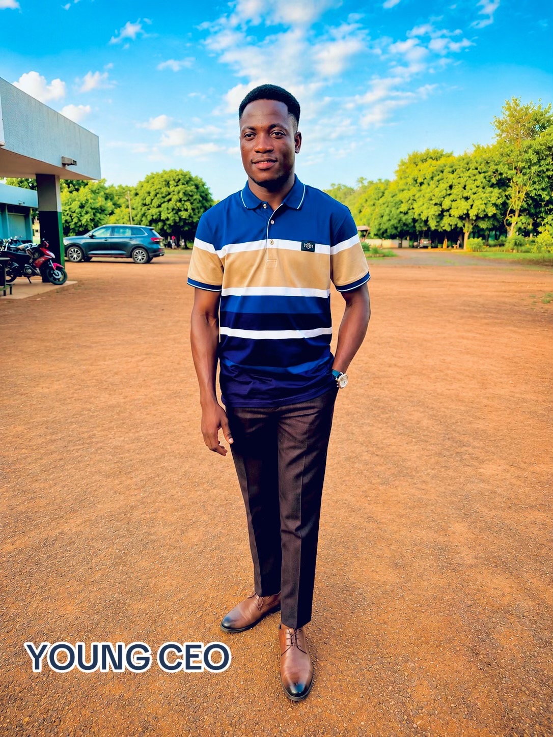 @HON SAVIOUR 🧳