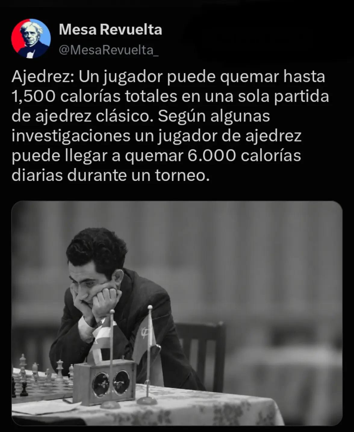 @Mesa Revuelta