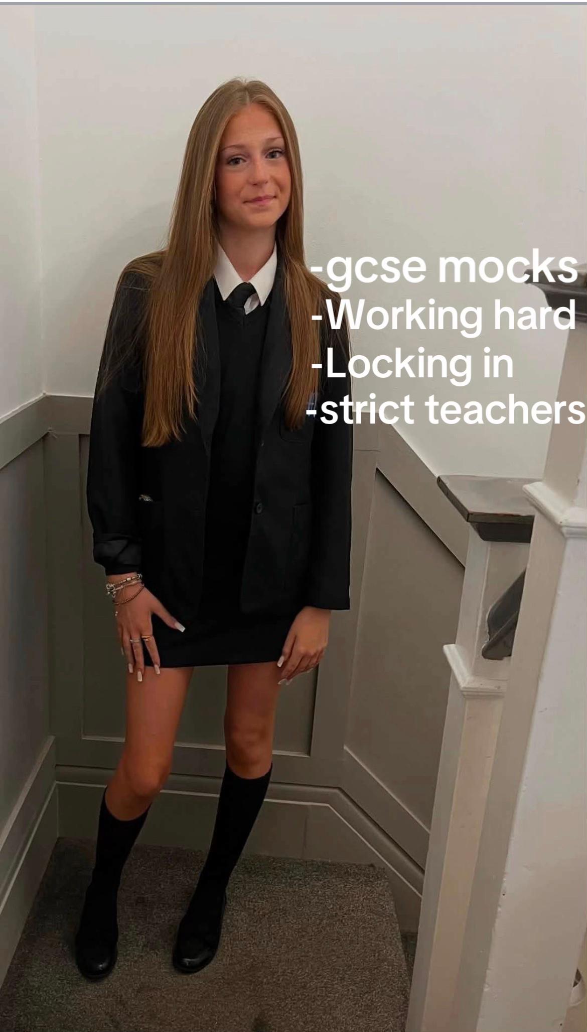 @𝐄𝐕𝐈𝐄𝐒 𝐒𝐏𝐀𝐌