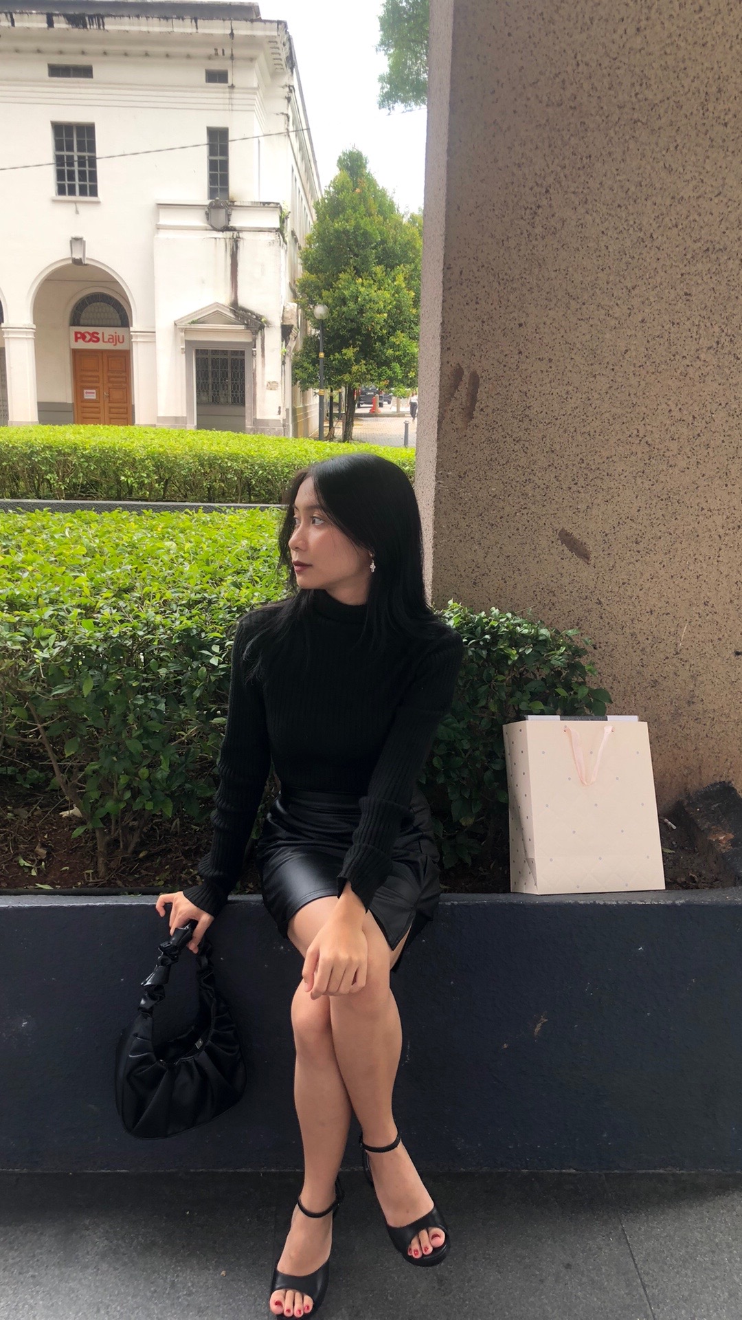 @𝓑