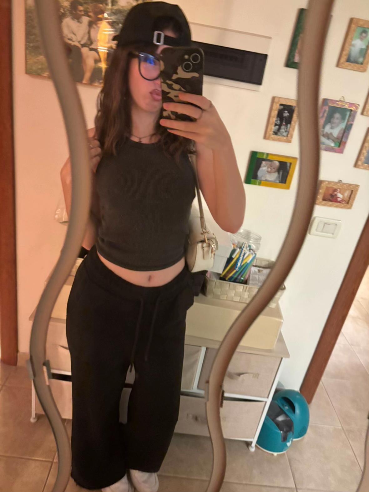 @💞𝑳𝑬𝑶𝑵𝑨𝑹𝑫𝑶𝑻𝑰𝑨𝑴𝑶💞