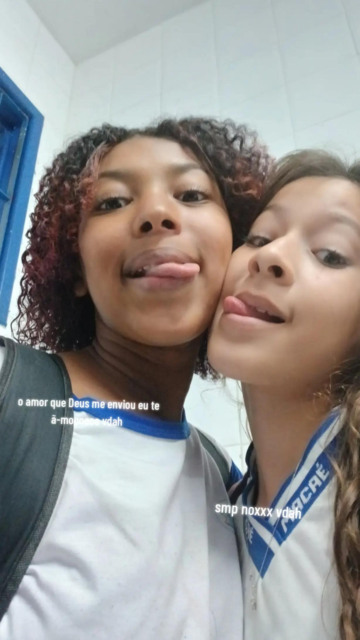 @schelles00